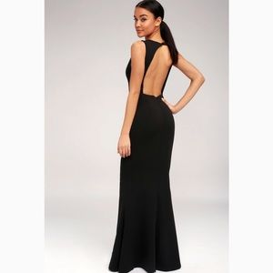 Lulus Backless Black maxi dress